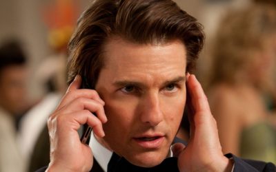 Tom Cruise Phones It In