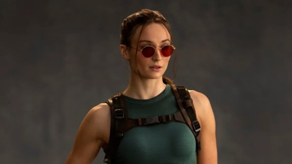 Sophie Turner as Lara Croft Tomb Raider landscape