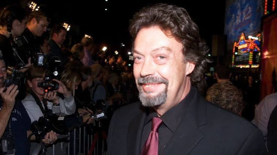 Tim-curry