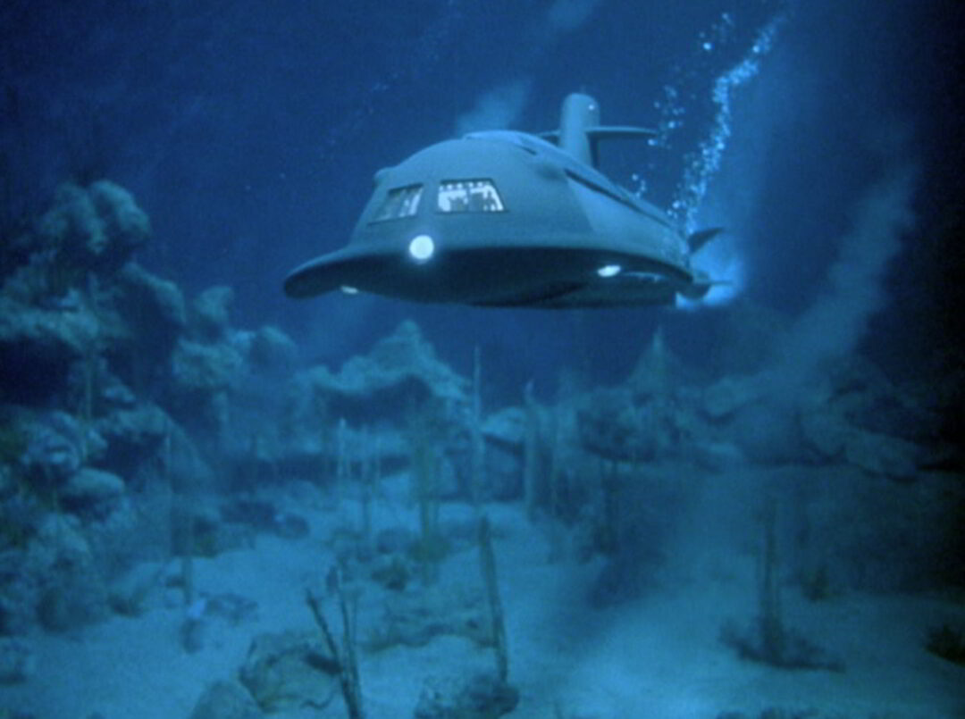 Voyage-to-the-bottom-of-the-sea